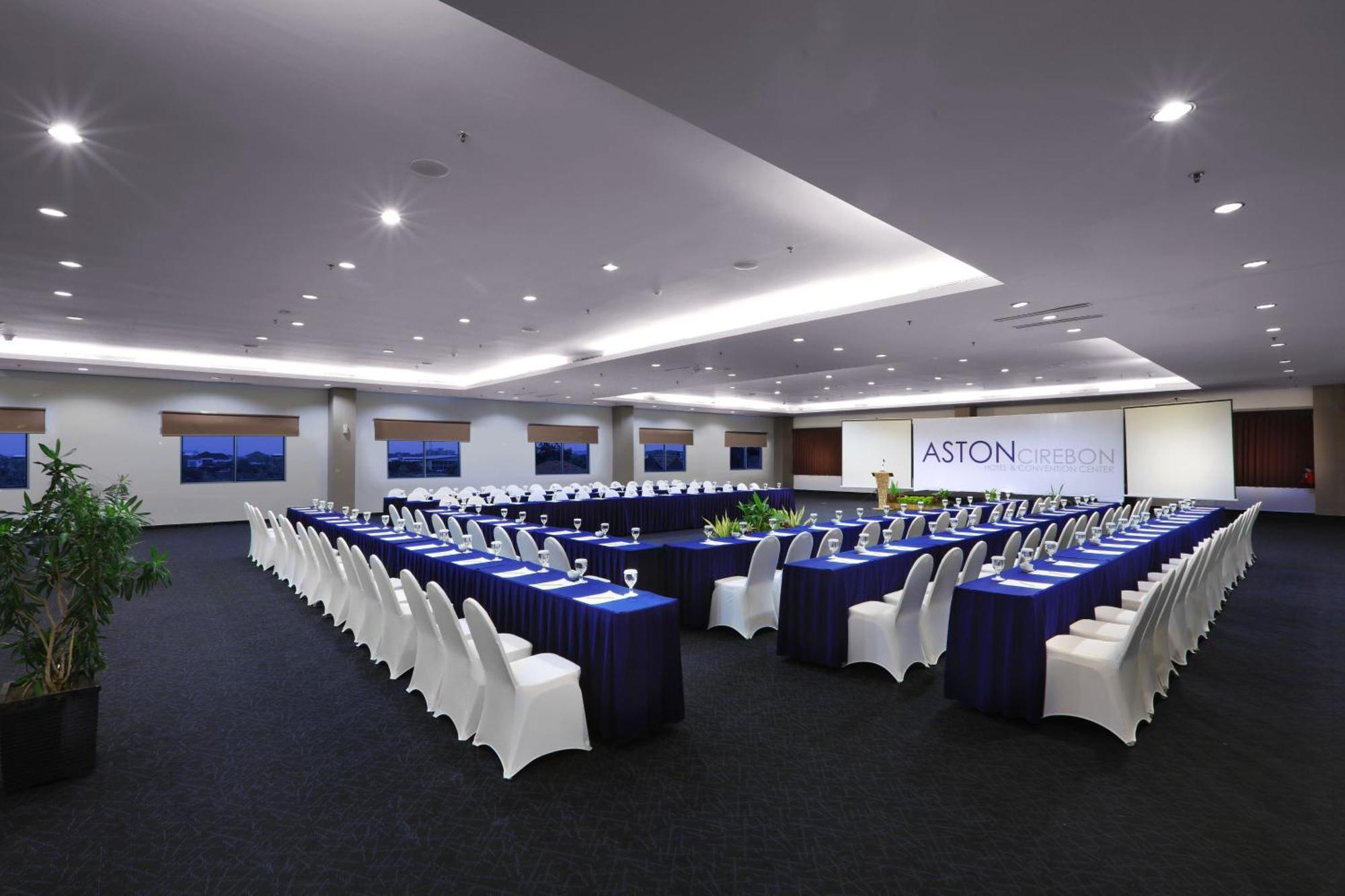 Aston Cirebon Hotel And Convention Center Eksteriør bilde
